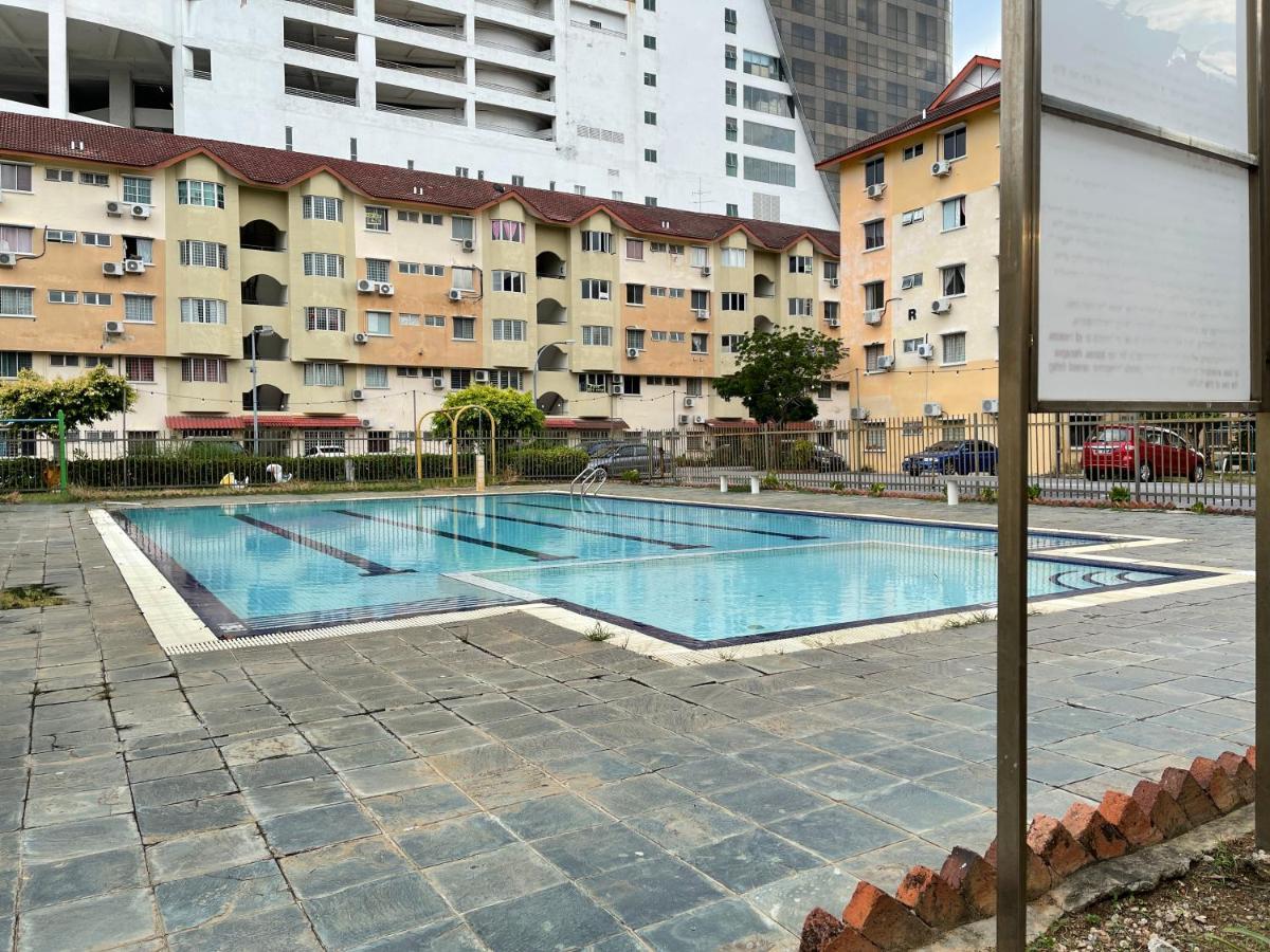 Pangsapuri Hilir Kota 3b2b Near To Town *